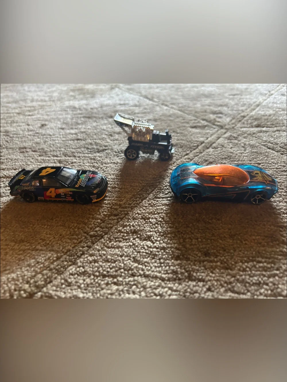 Hot Wheels-Style Kids Toy Car Set - Blue, Green, Red, Yellow & Silver Vehicles